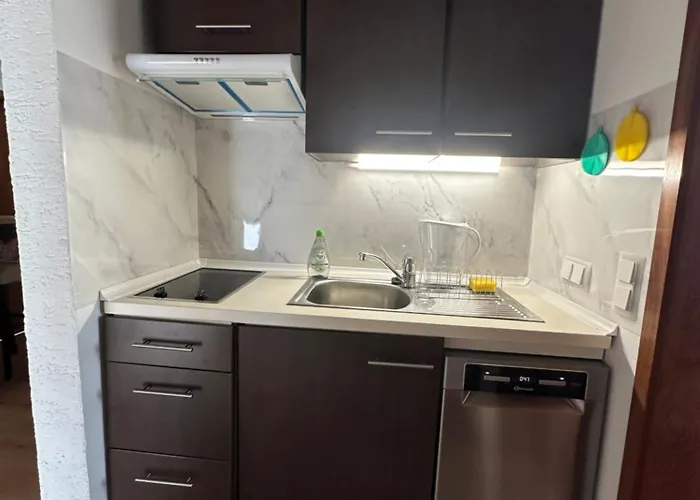 Shumiland, Eigene Etage Near Messe & Airport, Ruhige Lage 40sqm Hospedagem domiciliar Frankfurt am Main